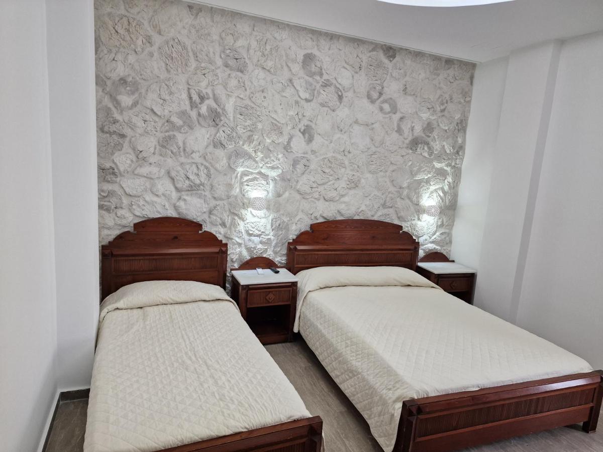 Emmanouela Studios & Villas 카르테라도스 외부 사진