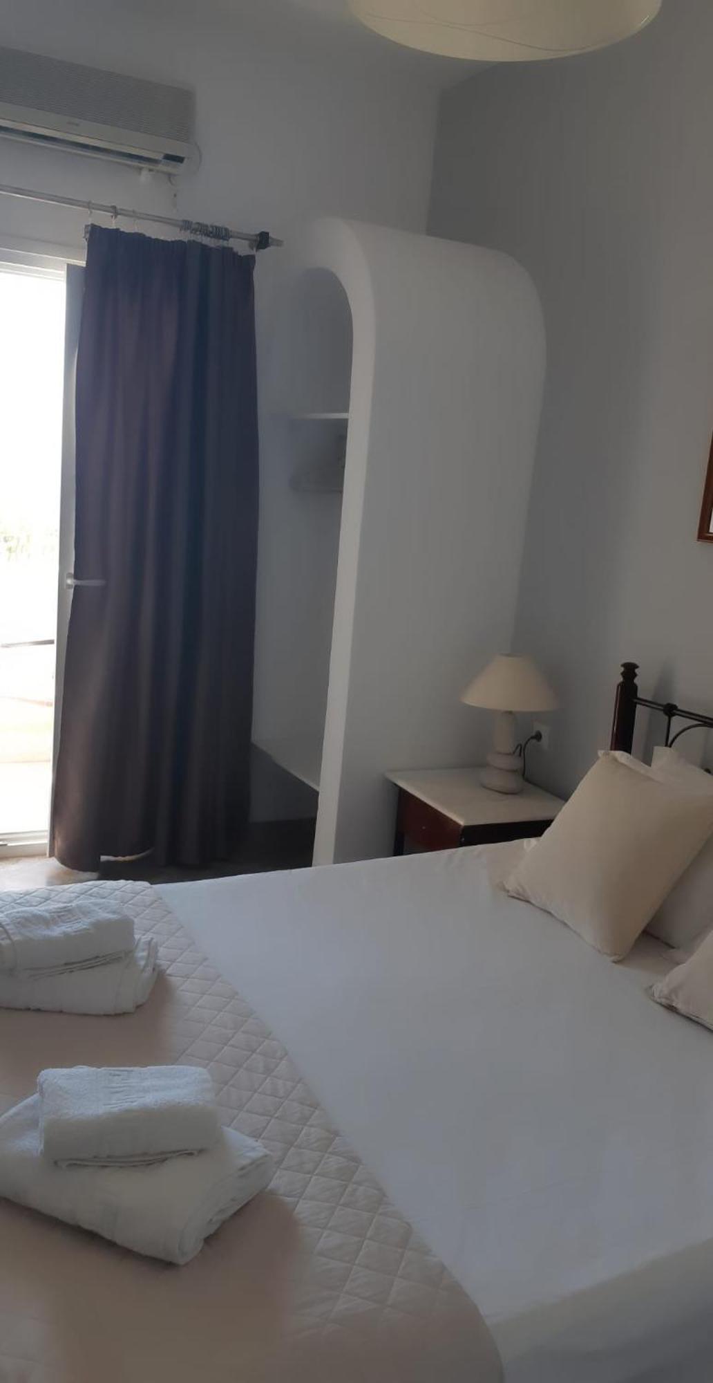Emmanouela Studios & Villas 카르테라도스 외부 사진